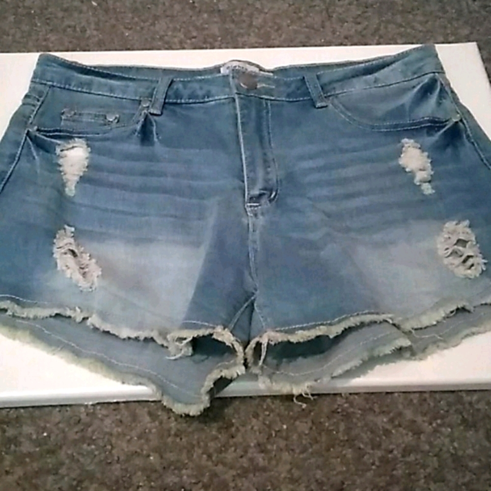 eighty.eight Jean Shorts